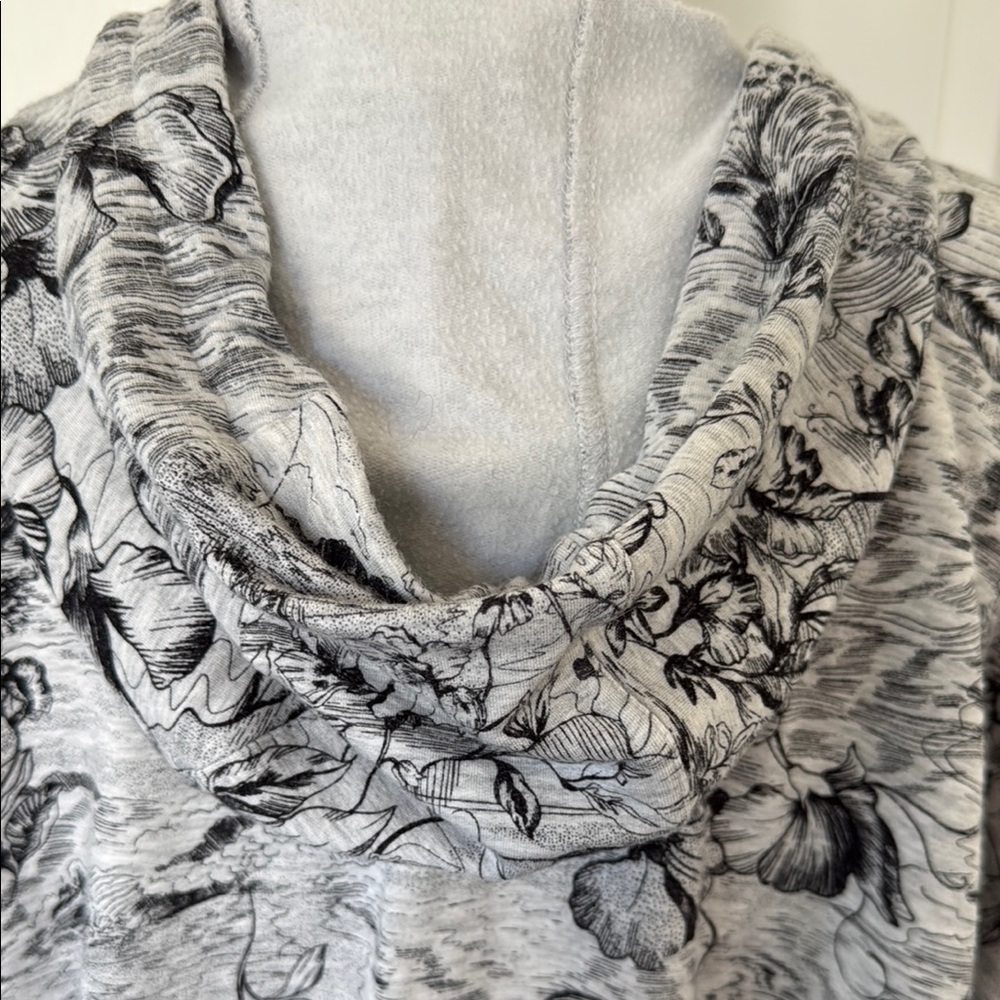 Athleta Gray Black Floral Zip-Up Hoodie Athleisure Jacket. - Picture 6 of 8